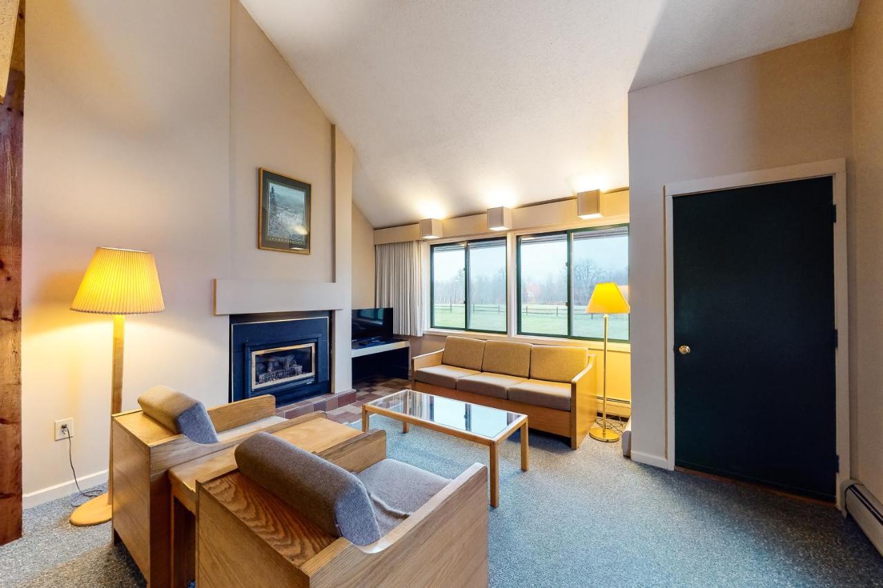 Village Ii Apartment *