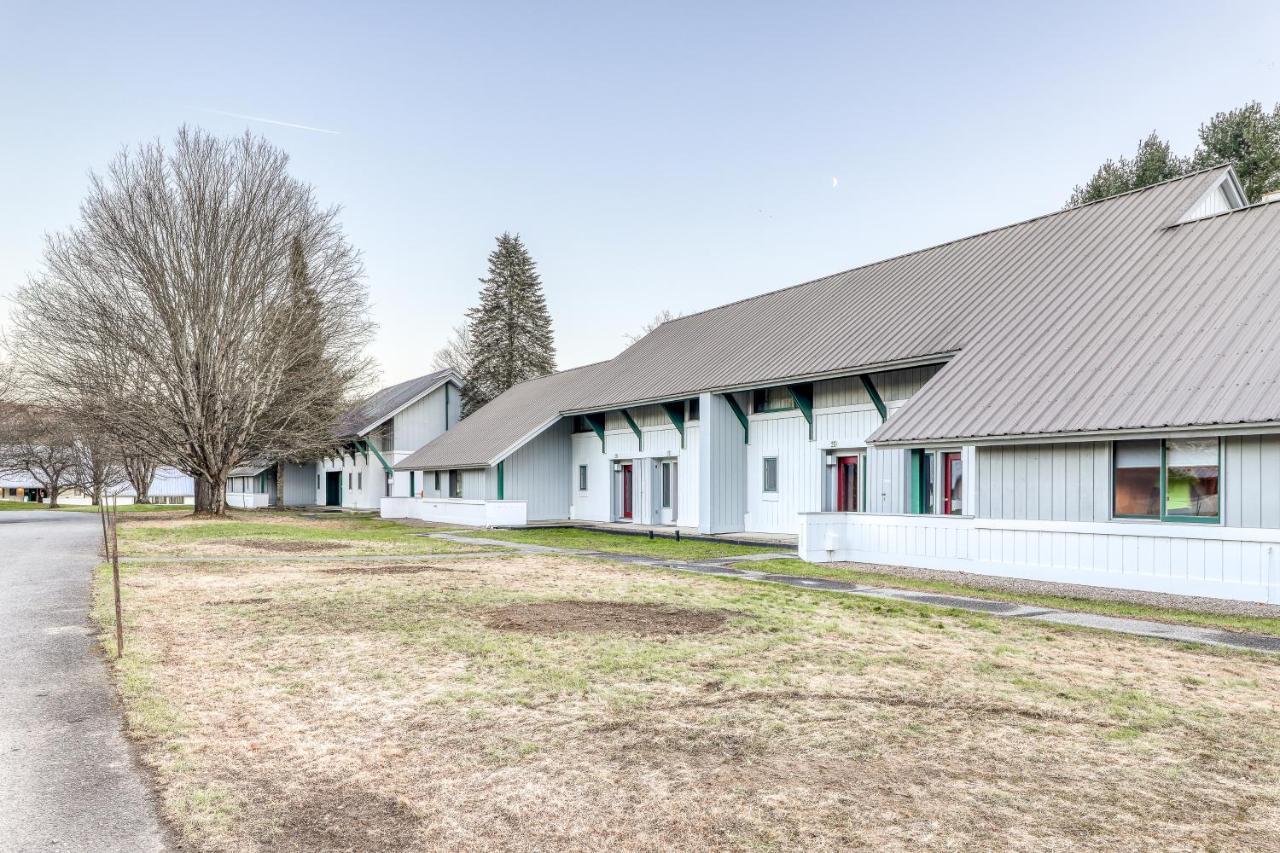 Village Ii Apartment Stowe